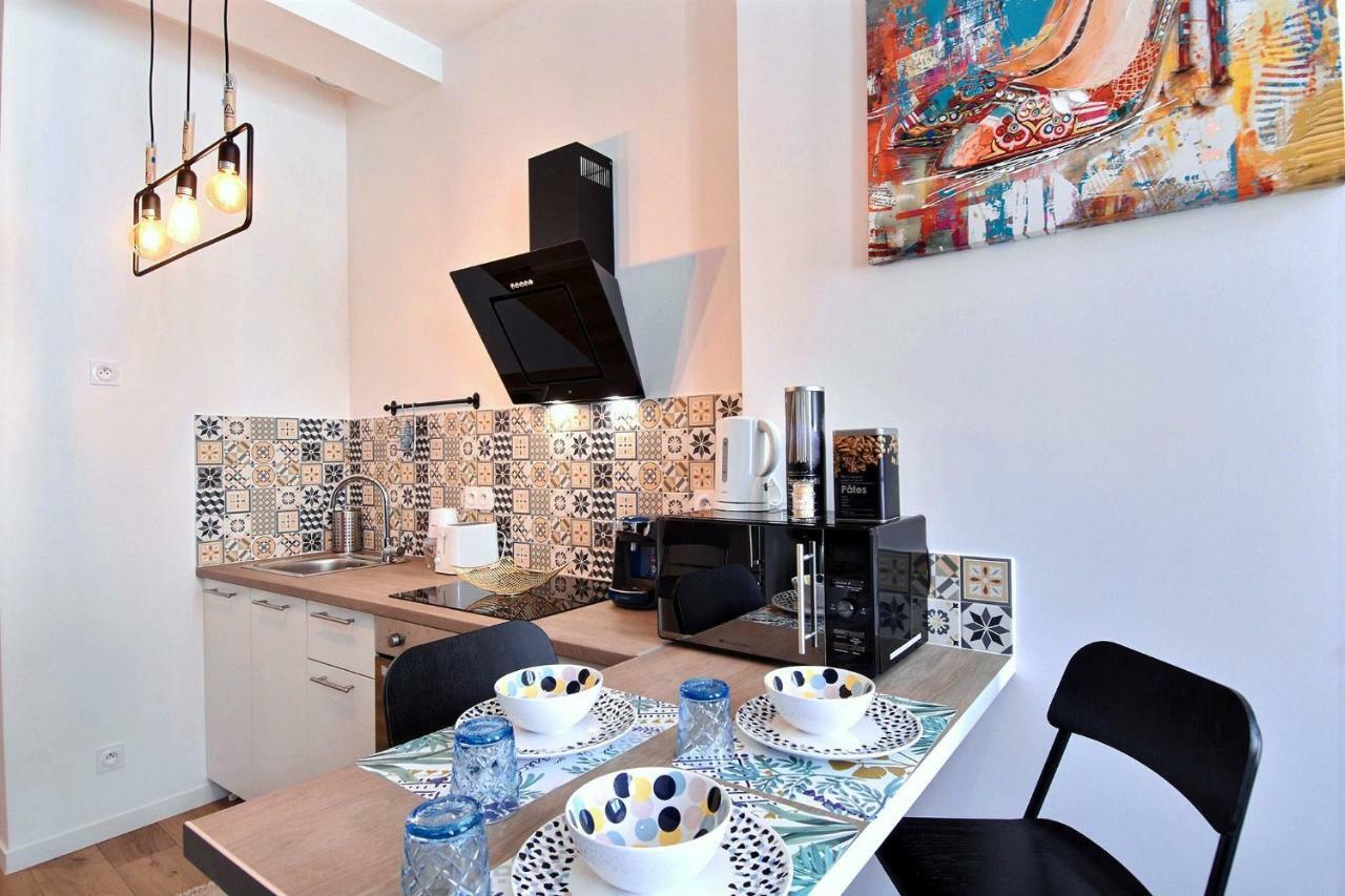 Appartement Neuf Hyper Centre _ Saint Ferreol Marseilles Exterior foto